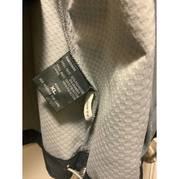 New Balance Black Shadow Run Jacket Water Resistant Size XL - Picture 8 of 10